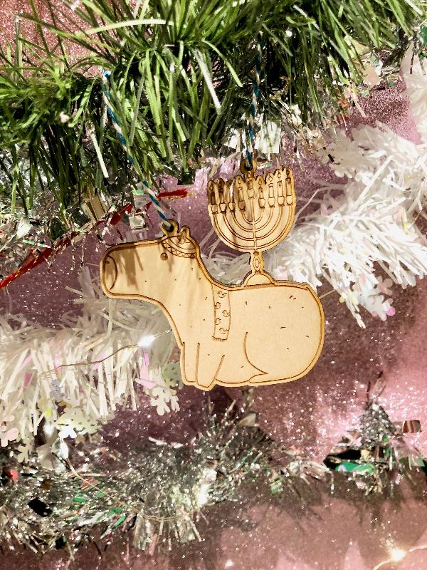 capybara ornament in tree